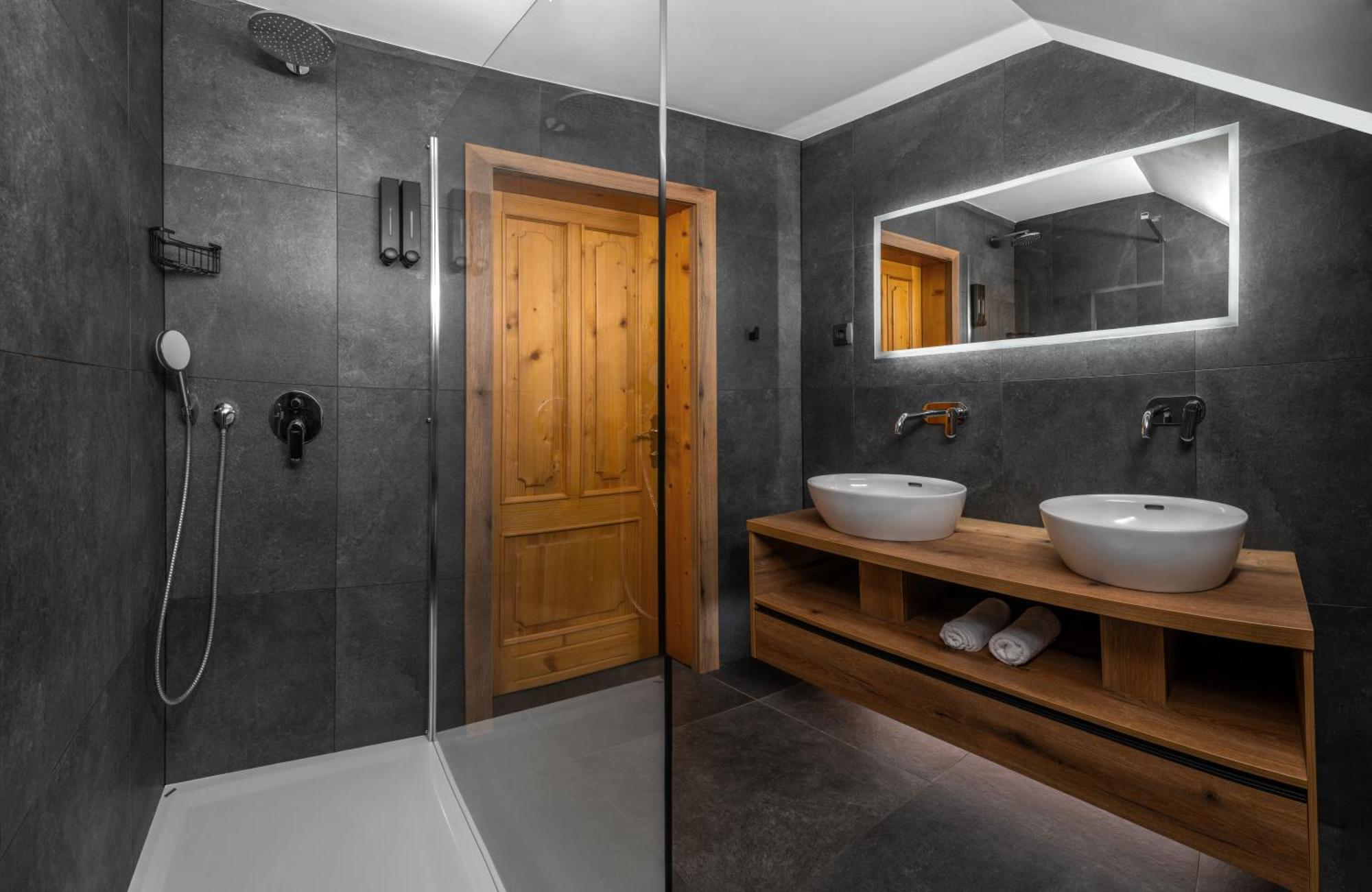 Vila Grad Bled - Sauna & Hot Tub Екстер'єр фото